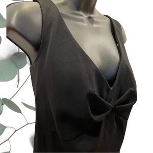 Amanda Smith Black Dress with Zipper Detail